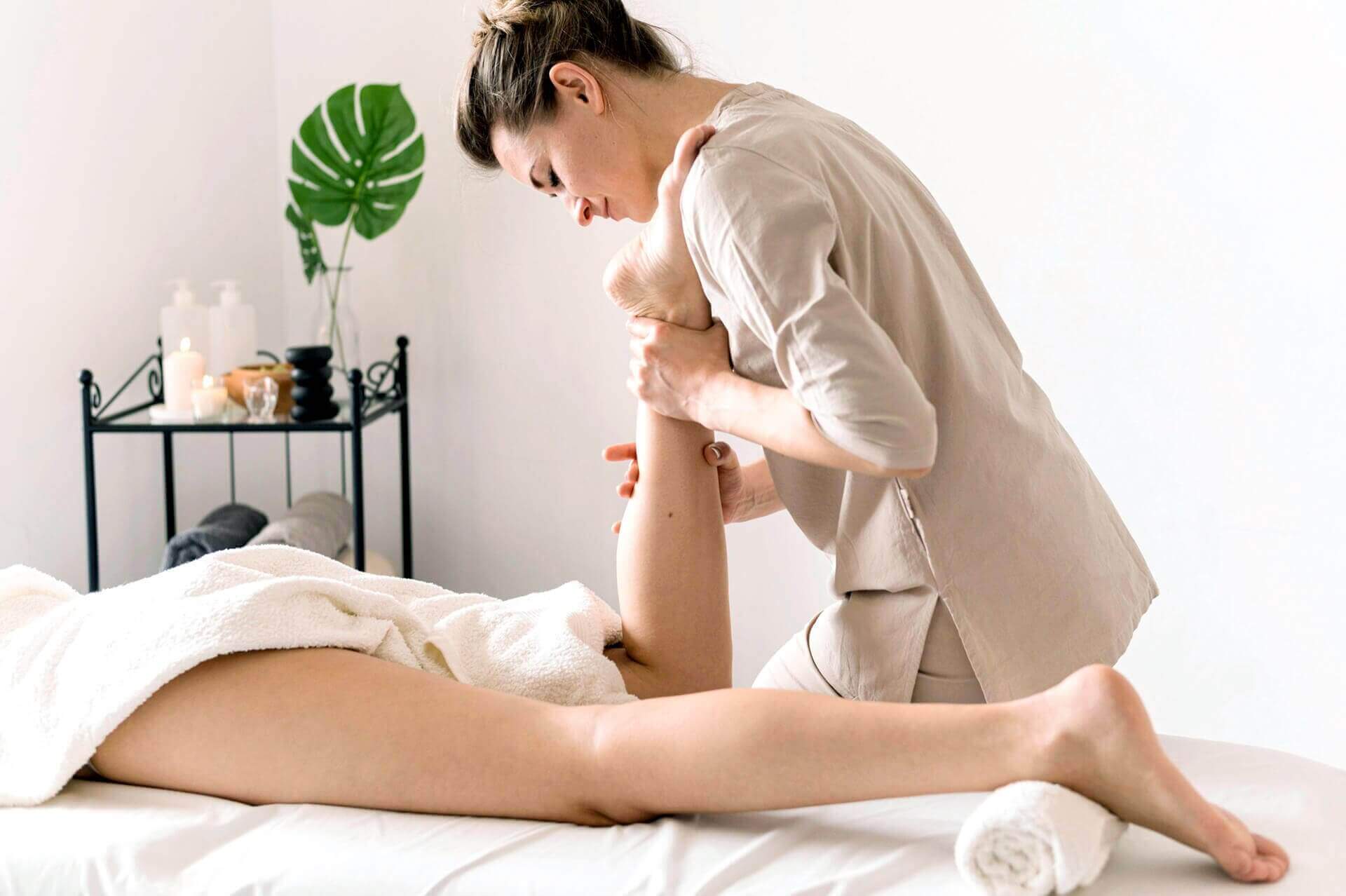 Massagem Terapêutica reduz rápido dores musculares e tensões