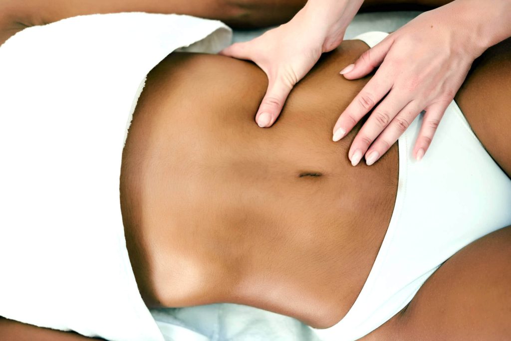 Massagem Modeladora reduz medidas e celulites rapidamente