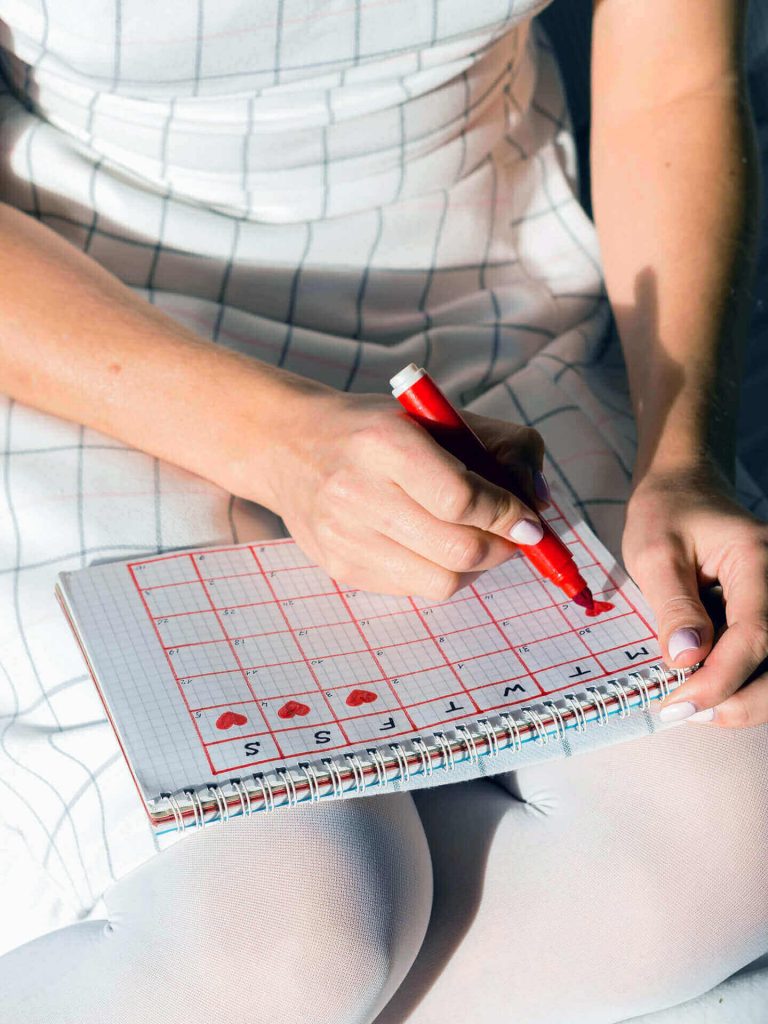 Massagem Cólica Menstrual Preventiva